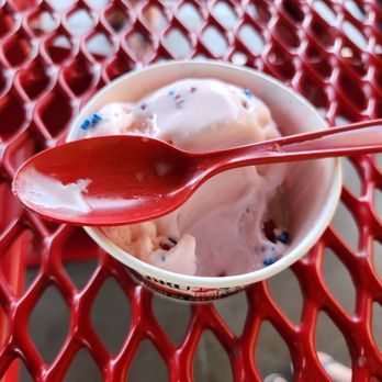 Bruster's Real Ice Cream - Kid's cotton candy explosion - Desserts Near Me - Glendale, Arizona Bruster's Real Ice Cream - Kid's cotton candy explosion - Desserts Near Me - Glendale, Arizona
