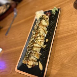 Sensei Sushi Bar & Grill - Spicy Volcano Roll