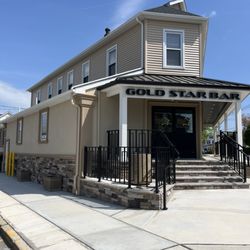 Gold Star Bar - Front door