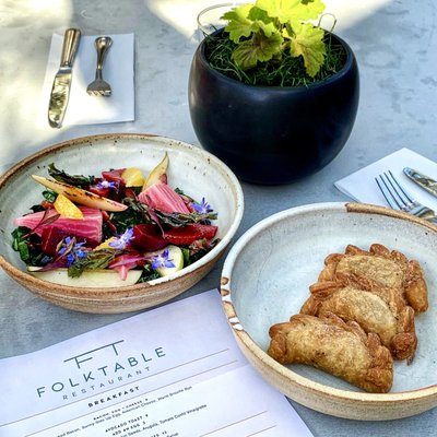 Folktable Restaurant by null