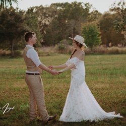 Charlies Angels Photography - Wedding Couple