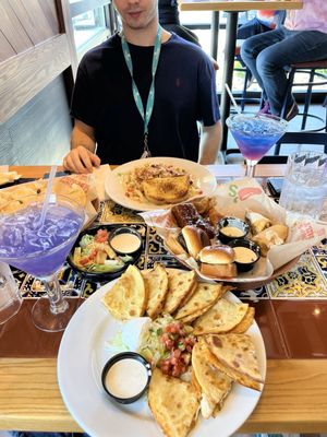 Chili's Grill & Bar by null