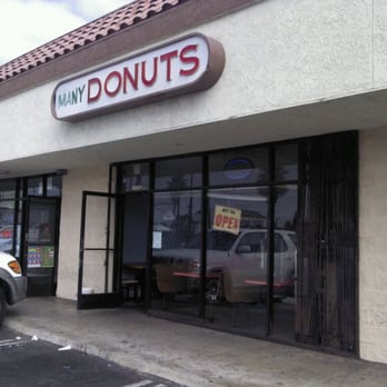Many's Donuts - ^ - Bakeries Near Me - Long Beach, California