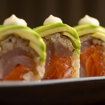 Izakaya Osen - Osen Roll - Sushi Bars Near Me - Irvine, California