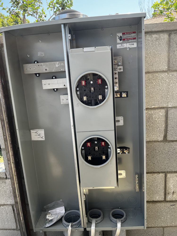 Slide of Juggernaut Electrical