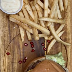 Jaffa Joint - Pomegranate burger