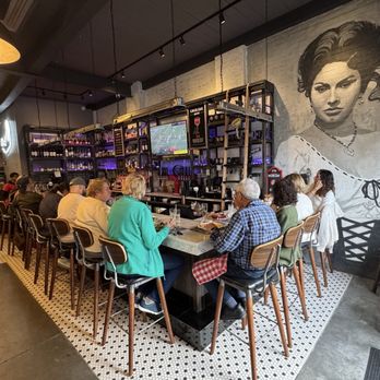 Bettola - The bar area - Pizza Near Me - Cranston, Rhode Island