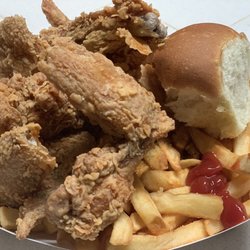 3D’s Crazy Chicken - They serve whole wings(6). Tasty too. }:{