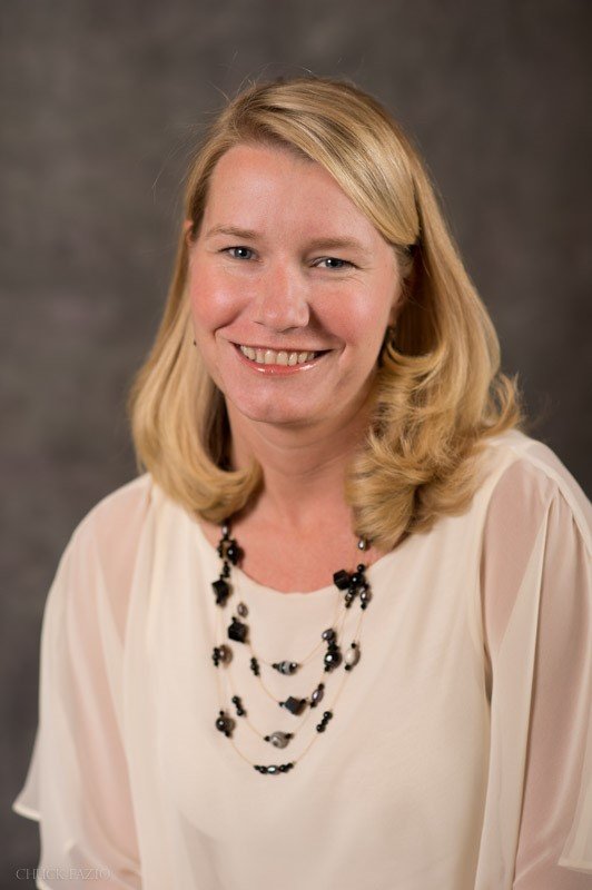 Jennifer Rau logo