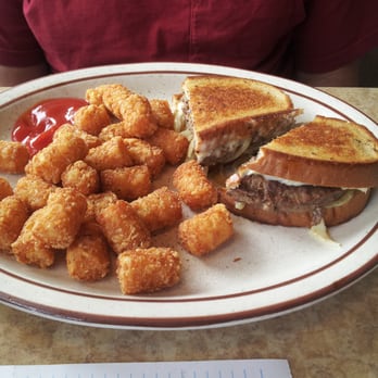 Polar King - The tots were good - Ice Cream & Frozen Yogurt Near Me - Gresham, Oregon