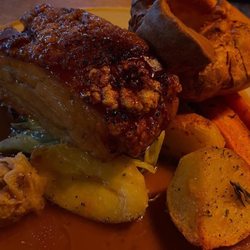 Hand In Hand - Sunday roast