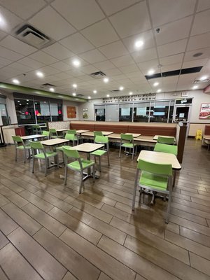 Del Taco by null