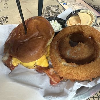 River City Cafe - Texas BBQ Burger and onion rings - American Near Me - Myrtle Beach, South Carolina River City Cafe - Texas BBQ Burger and onion rings - American Near Me - Myrtle Beach, South Carolina