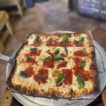 Big Apple Pizza - Mama Lino's Whole Pizza - Pizza Near Me - Port Saint Lucie, Florida Big Apple Pizza - Mama Lino's Whole Pizza - Pizza Near Me - Port Saint Lucie, Florida