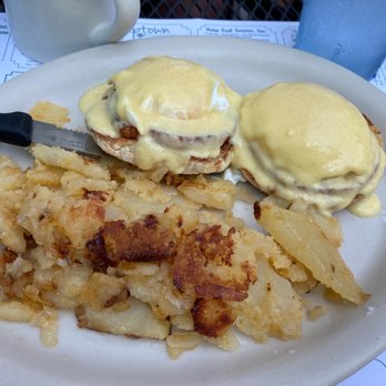 Main Street Diner - Eggs Benedict - Cafes Near Me - Valatie, New York Main Street Diner - Eggs Benedict - Cafes Near Me - Valatie, New York