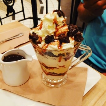 Juliette & Chocolat - Cheesecake trifle - Creperies Near Me - Montreal, Quebec Juliette & Chocolat - Cheesecake trifle - Creperies Near Me - Montreal, Quebec