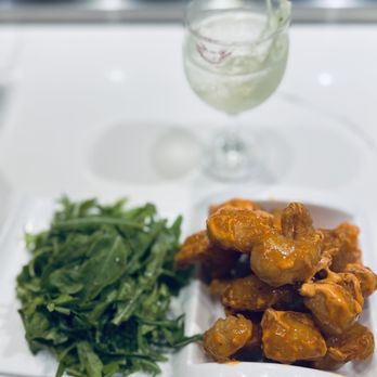 Hanami Restaurant - Cresskill - chicken wings and greens - Japanese Near Me - Cresskill, New Jersey