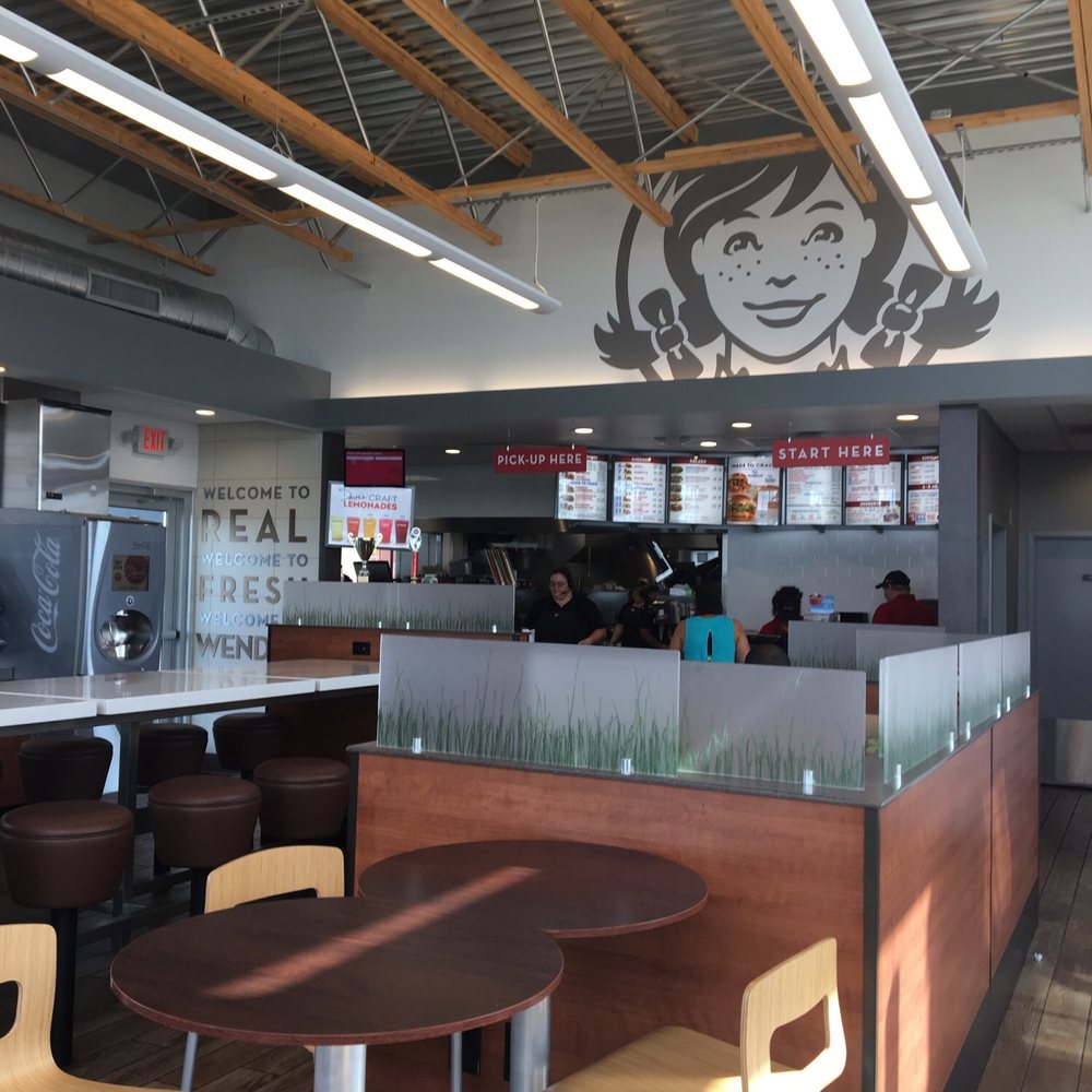 Wendy's - Industrial style interior, with craftsman decor. - Fast Food Near Me - Moses Lake, Washington