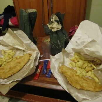 Leo Burdock - takeaway fish & chips (at our hotel) - Fast Food Near Me - Dublin, D