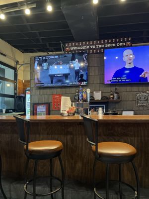 BIG D’S GAME CHANGER SPORTS BAR AND GRILL - Updated February 2026 - 201