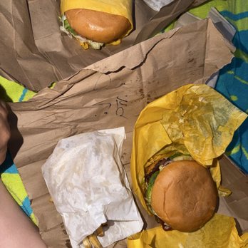J's Burgers - Hamburgers - Burgers Near Me - Paso Robles, California