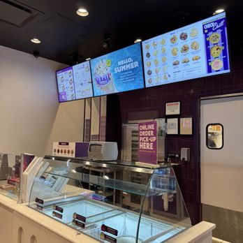 Insomnia Cookies - Desserts Near Me - Chicago, Illinois Insomnia Cookies - Desserts Near Me - Chicago, Illinois