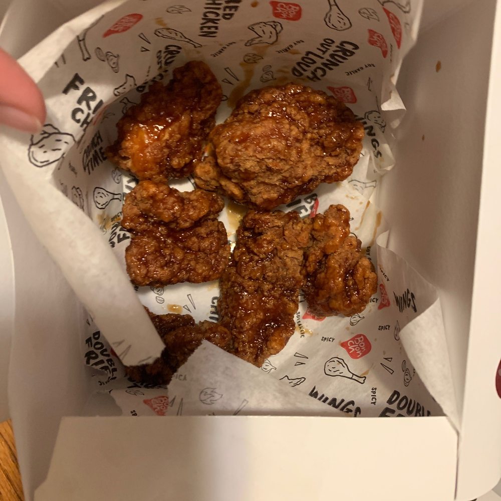 Bonchon - 6 Piece - Soy Garlic ($10.29) - Korean Near Me - Artesia, California Bonchon - 6 Piece - Soy Garlic ($10.29) - Korean Near Me - Artesia, California