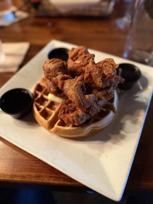 Uptown Tavern by null