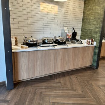 Fairfield by Marriott Inn & Suites Louisville Jeffersonville - Continental breakfast - Hotels Near Me - Jeffersonville, Indiana Fairfield by Marriott Inn & Suites Louisville Jeffersonville - Continental breakfast - Hotels Near Me - Jeffersonville, Indiana