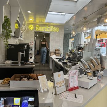 Sunbliss Cafe - Coffee & Tea Near Me - Newport Beach, California
