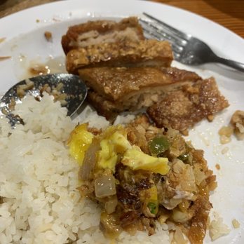 Fil Cuisine - Sisig on rice and crispy lechon - Filipino Near Me - Kent, Washington Fil Cuisine - Sisig on rice and crispy lechon - Filipino Near Me - Kent, Washington