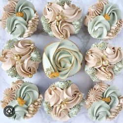 E's Cake Shop - Sample photo of the two colors I want (light green and blush pink)