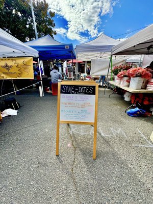 Magnolia Farmers Market by null