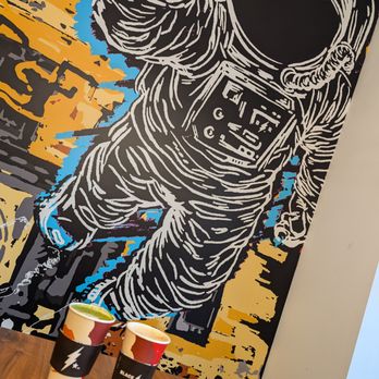 Black Rock Coffee Bar - Coffee & Tea Near Me - Houston, Texas