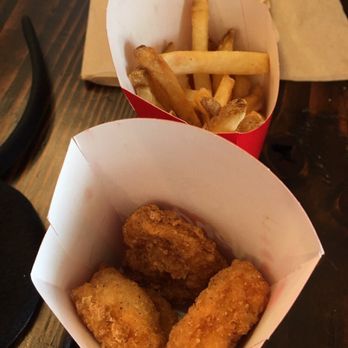 Wendy's - Kids Chicken nuggets and Fries - Fast Food Near Me - Peoria, Arizona Wendy's - Kids Chicken nuggets and Fries - Fast Food Near Me - Peoria, Arizona