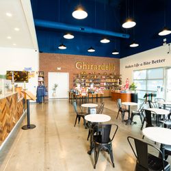 Ghirardelli Ice Cream & Chocolate Factory Outlet