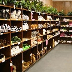 Alders Wholesale Florist