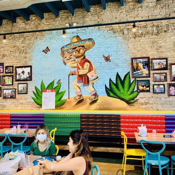 Carnitas Uruapan - Inside carnitas Uruapan - Tacos Near Me - Chicago, Illinois Carnitas Uruapan - Inside carnitas Uruapan - Tacos Near Me - Chicago, Illinois
