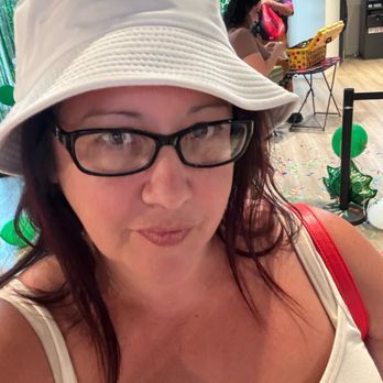 Mary Alice Dispensary - Plus Merch - Cannabis Dispensaries Near Me - Corona, California Mary Alice Dispensary - Plus Merch - Cannabis Dispensaries Near Me - Corona, California