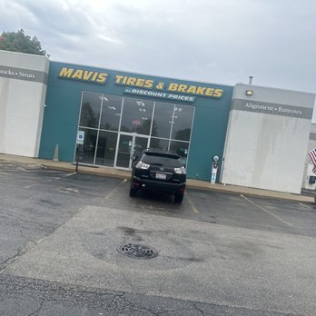 Mavis Tires & Brakes - Tires Near Me - Hoffman Estates, Illinois Mavis Tires & Brakes - Tires Near Me - Hoffman Estates, Illinois
