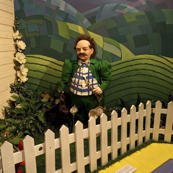 OZ Museum - Museums Near Me - Wamego, Kansas