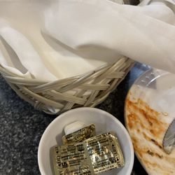 Bread basket and butter