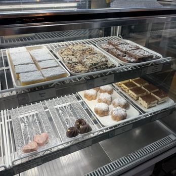 Savannah Coffee Roasters - Desserts - Coffee & Tea Near Me - Savannah, Georgia Savannah Coffee Roasters - Desserts - Coffee & Tea Near Me - Savannah, Georgia