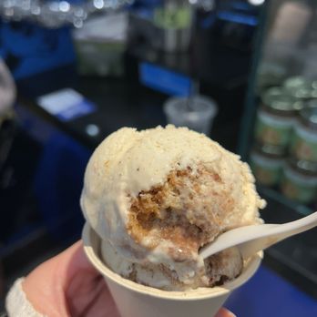 Humphry Slocombe Ice Cream - Candy Capp - Ice Cream & Frozen Yogurt Near Me - Concord, California Humphry Slocombe Ice Cream - Candy Capp - Ice Cream & Frozen Yogurt Near Me - Concord, California