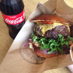 Social Burgerjoint - Wallstreet.