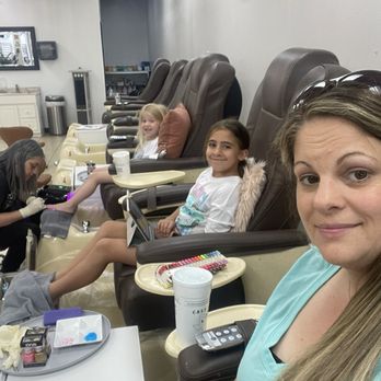 Pearl nails - Pedicures - Nail Salons Near Me - Lubbock, Texas