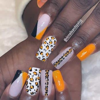 Vic Nails And Spa - Nail Salons Near Me - New Bern, North Carolina