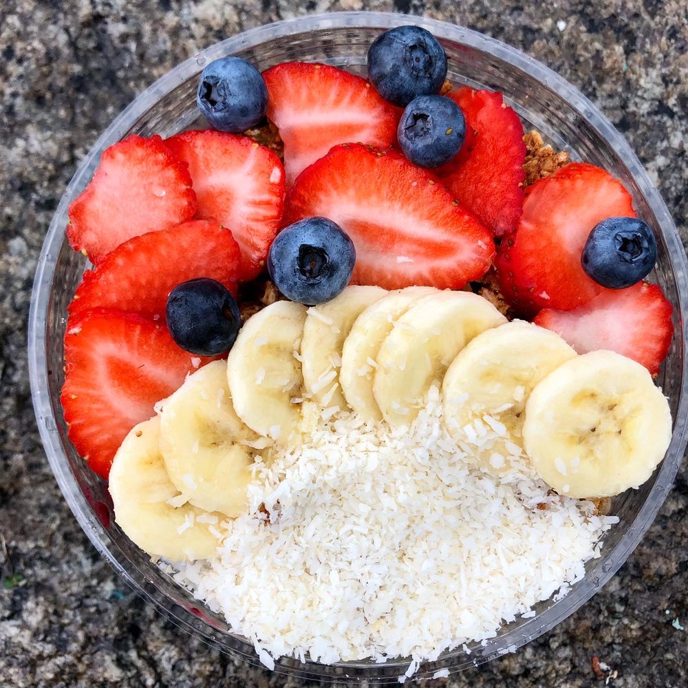 BLEND JUICE BAR TEMP. CLOSED 4 Old Harbor Rd, Rockport