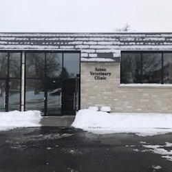 Acton Veterinary Clinic - Acton Veterinary Clinic front entrance