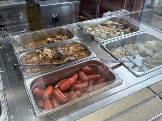 Baby's Eatery & Palabok by null